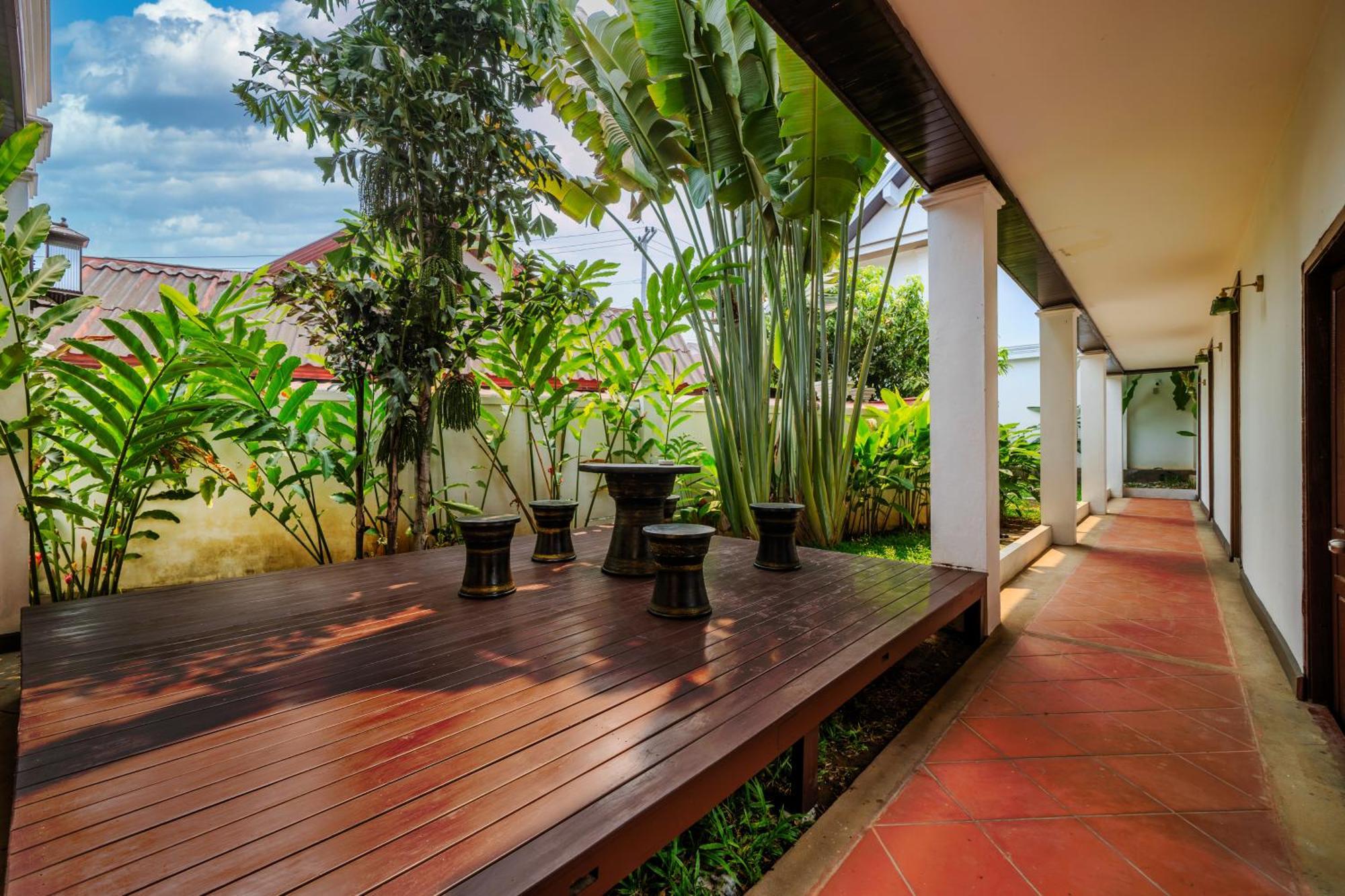 Manyo Hotel And Resort 琅勃拉邦 外观 照片