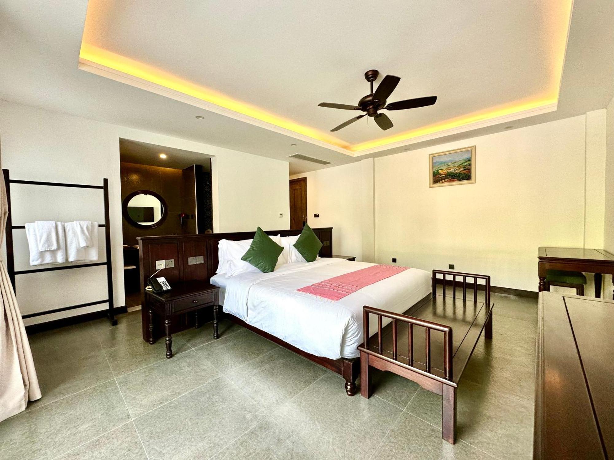 Manyo Hotel And Resort 琅勃拉邦 外观 照片